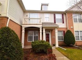 8225 Concord Ln UNIT H, Justice, IL 60458