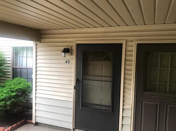 45 Orchard Ct, Jackson, NJ 08527