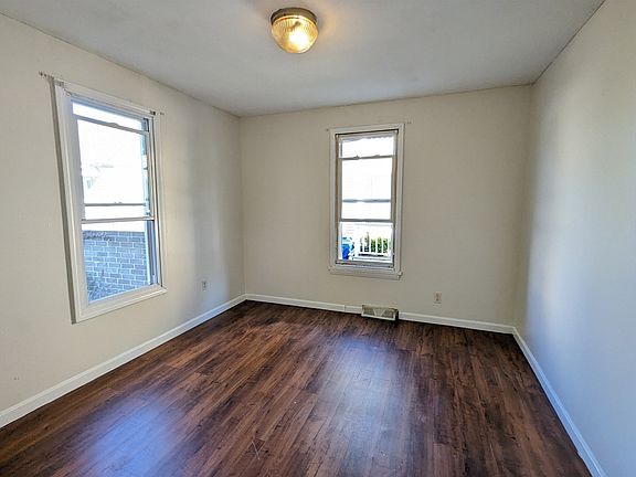 4th image of 48 Acushnet Ave