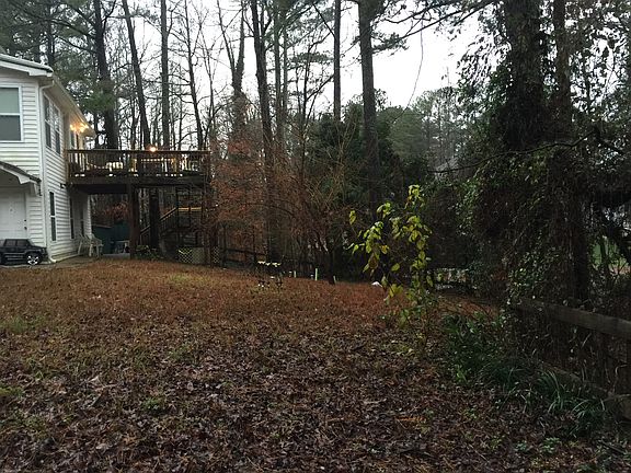 4th image of 2015 Hunt Crossing Ct