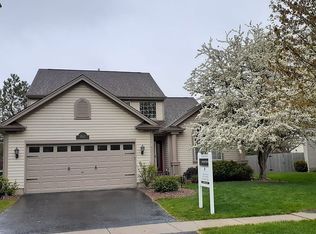 1062 Norfolk Ln, Grayslake, IL 60030