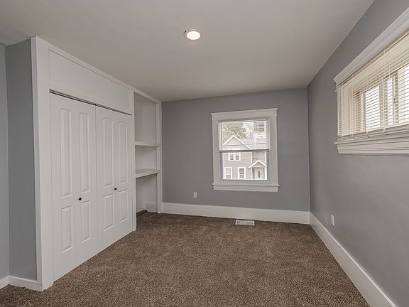 2nd image of 3296 W 50th St #4B-1BA-994SQFT