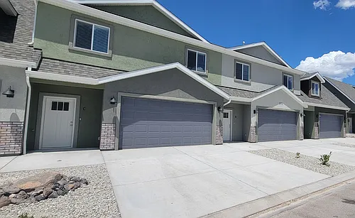 3172 W 1700 N Photo 1