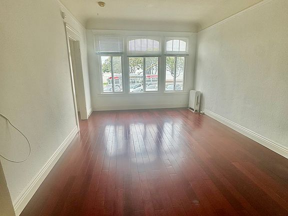 3rd image of 3565 Fillmore St APT 102