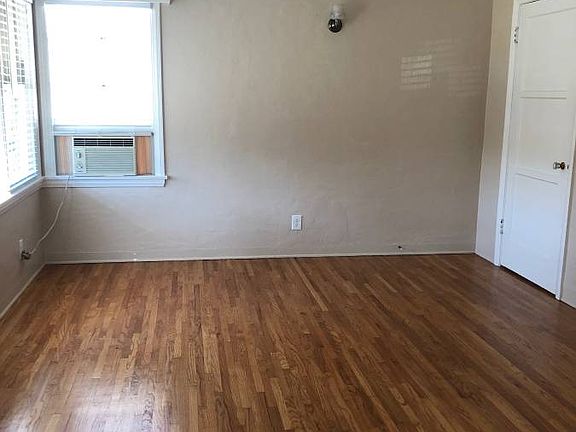 4th image of 316 N Bushnell Ave