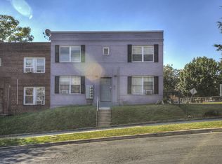 928 19th St NE APT 3, Washington, DC 20002