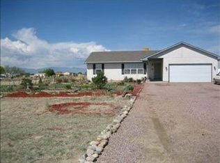 191 S Hacienda Del Sol Dr, Pueblo West, CO 81007