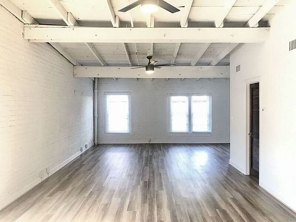 4th image of 1411 E Cary St APT 202