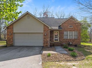 526 Bent Tree Rd, Monterey, TN 38574