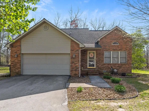 526 Bent Tree Rd, Monterey, TN 38574