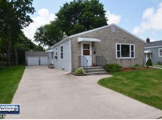 1656 Kimball St, Green Bay, WI 54302
