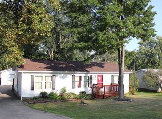 6286 Spring St, Ravenna, OH 44266