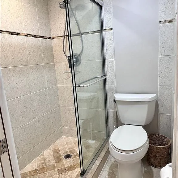 216 Palm Dr #5 — Photo 12