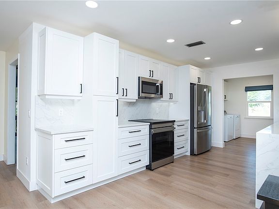 5th image of 1666 5th St