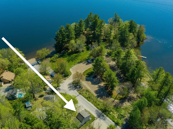 78 Lake St, Sabattus, ME 04280