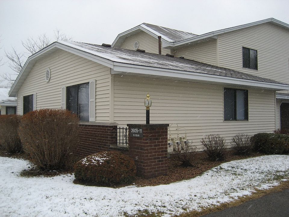 2nd image of 2609 Brookdale Ln