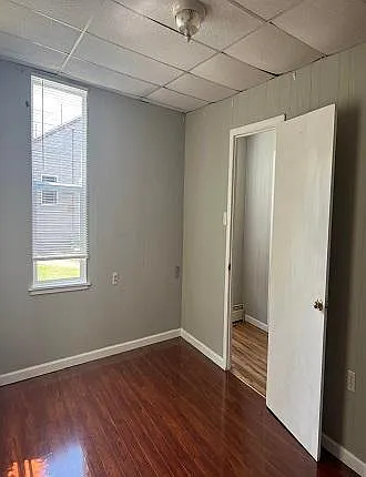 555 Baer Ave — Photo 3