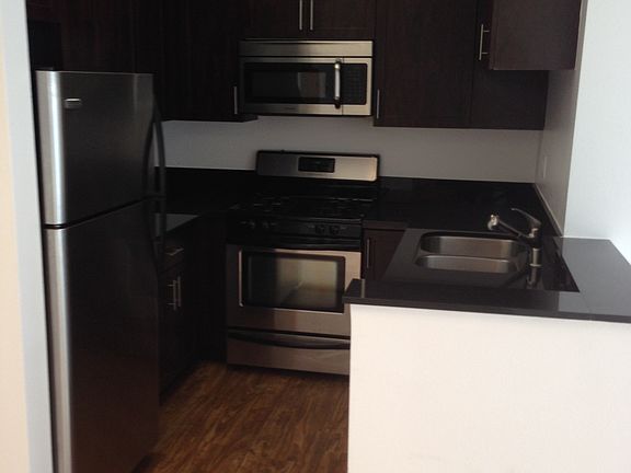 4th image of 345 S Cloverdale Ave APT 405