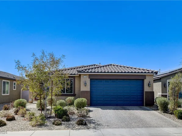 5709 Akula Bay St, North Las Vegas, NV 89081