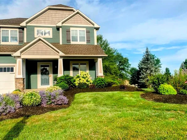 8211 Whitman Way, Liverpool, NY 13090