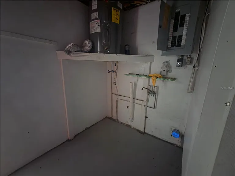 1731 Dander Dr — Photo 12