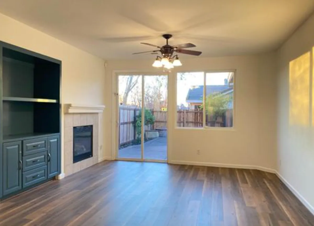 Building Photo - 5901 Caddington Way