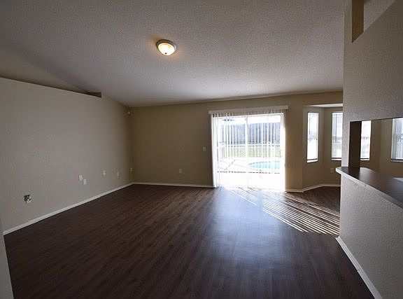 3rd image of 7418 Loblolly Ave