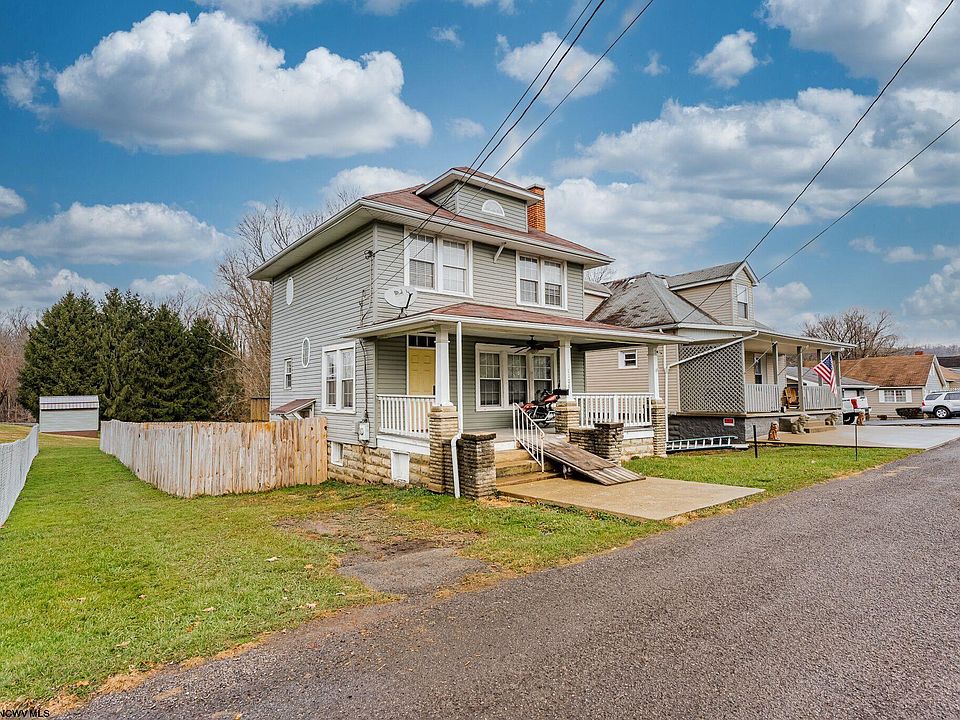1108 E Pike St, Shinnston, WV 26431 Zillow