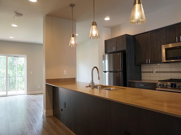 3rd image of 18240 73rd Ave NE