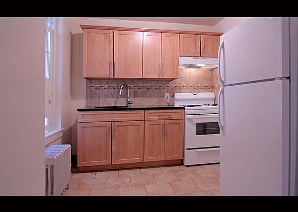 1st image of 2730 Sedgwick Ave APT 4C