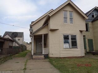 3589 Beyerle Rd, Cleveland, OH 44105