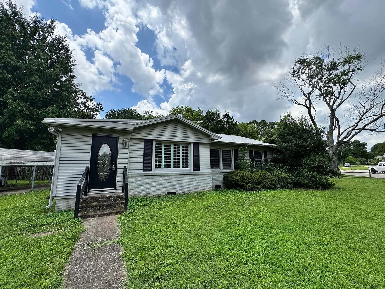 Large Corner Lot! — Photo 1