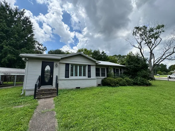 3801 Price Rd SW, Huntsville, AL 35805