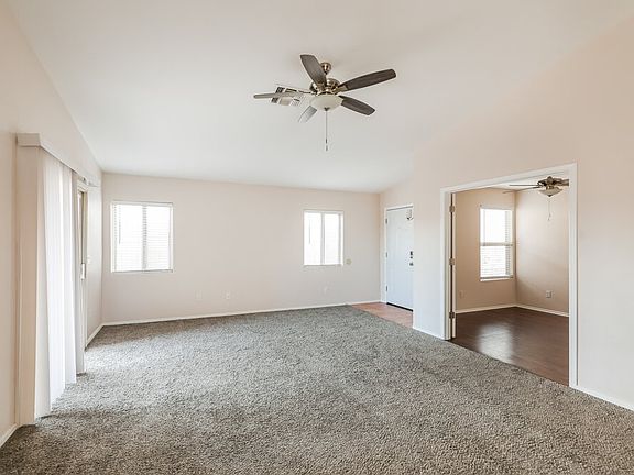 5th image of 422 W Tara Danette Dr