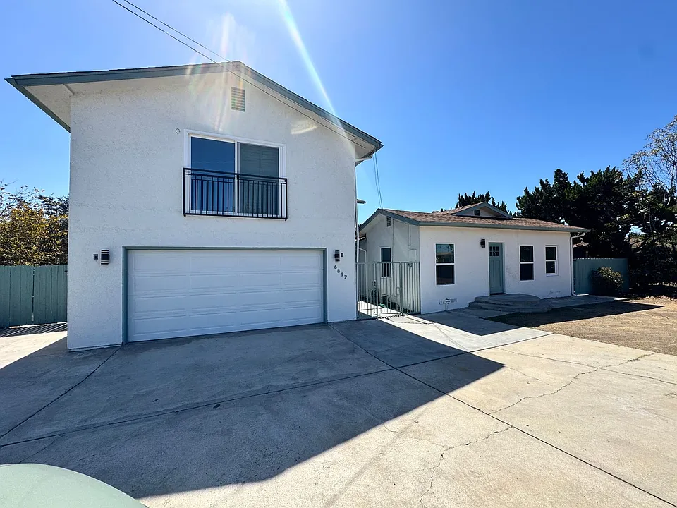 6897 Adams Ave