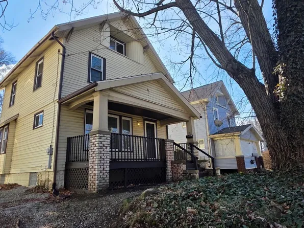 1235 Bellows St, Akron, OH 44301