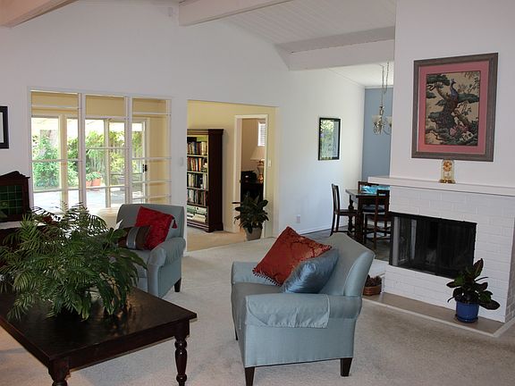 2nd image of 606 Pineview Dr