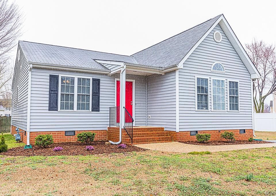 1st image of 7821 Silktree Pl