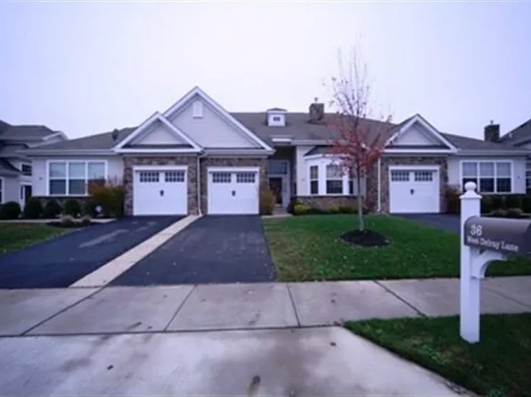 36 Delray Ln, Absecon, NJ 08201