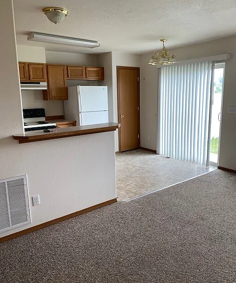 9683 N Eileen Ct — Photo 2