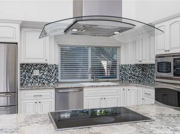 3413 Summerset Cir, Costa Mesa, CA 92626