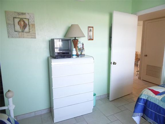 4th image of 3100 Ocean Shore Blvd #1020