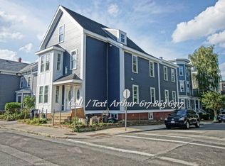 570 Putnam Ave #2, Cambridge, MA 02139