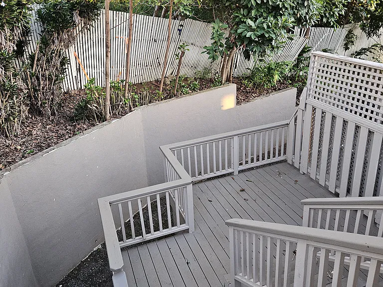 12 Upper Kimo Dr #B — Photo 5