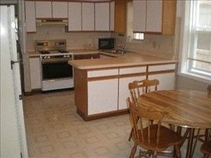 5th image of 2544 N 73rd Ct