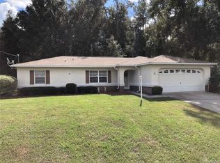72 W Gulfstream Pl, Citrus Springs, FL 34434