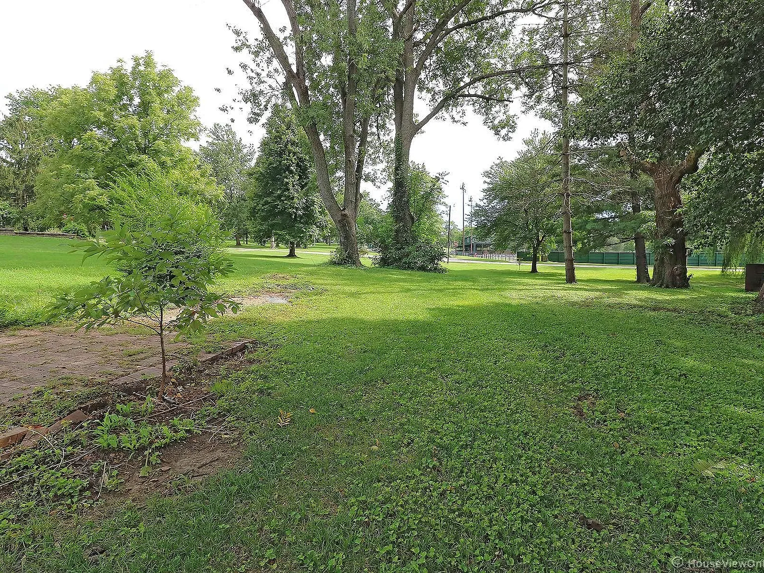 4 bed, 1535 sqft, $1,500 — Photo 2