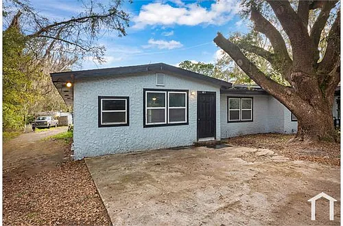 304 Bernard Rd Photo 1