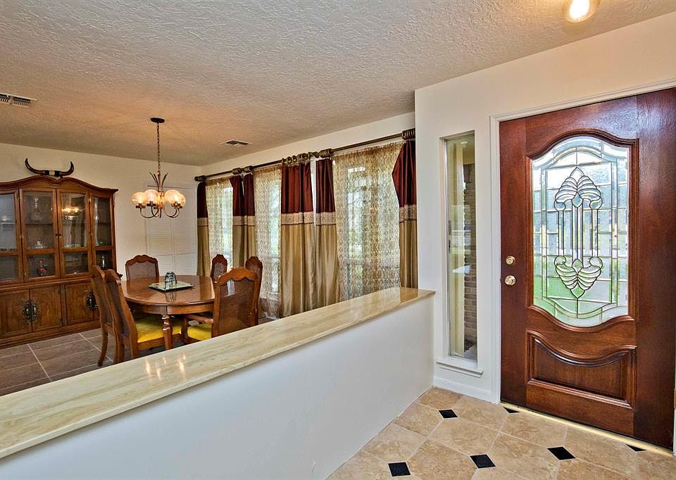 1st image of 2415 Hodges Bend Cir
