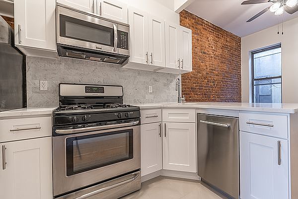 1st image of 636 Sterling Pl APT 3L